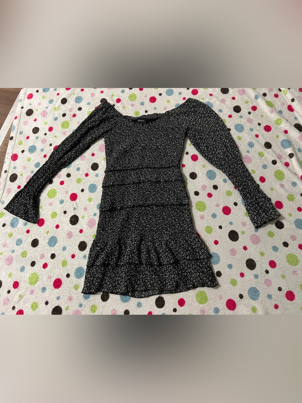 Storia Black Floral Tiered Long-Sleeve Dress